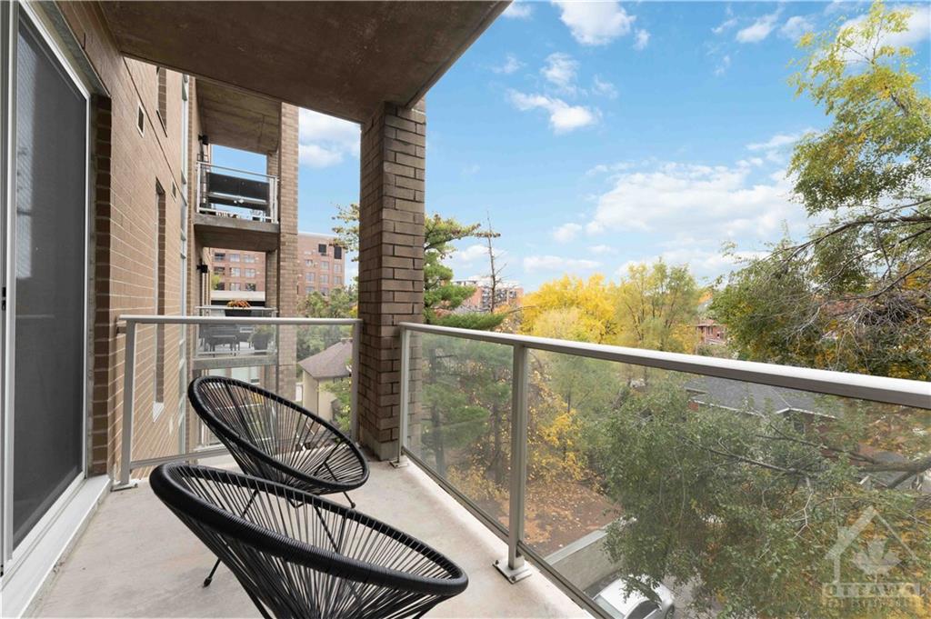 100 CHAMPAGNE Avenue S, #511