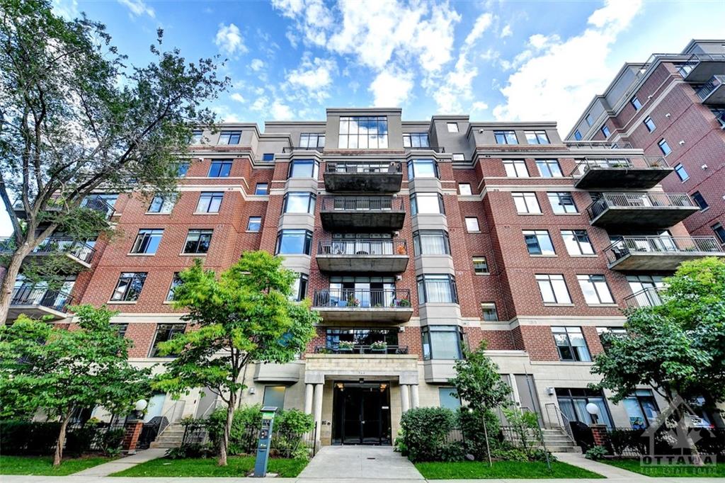 364 COOPER Street, #206