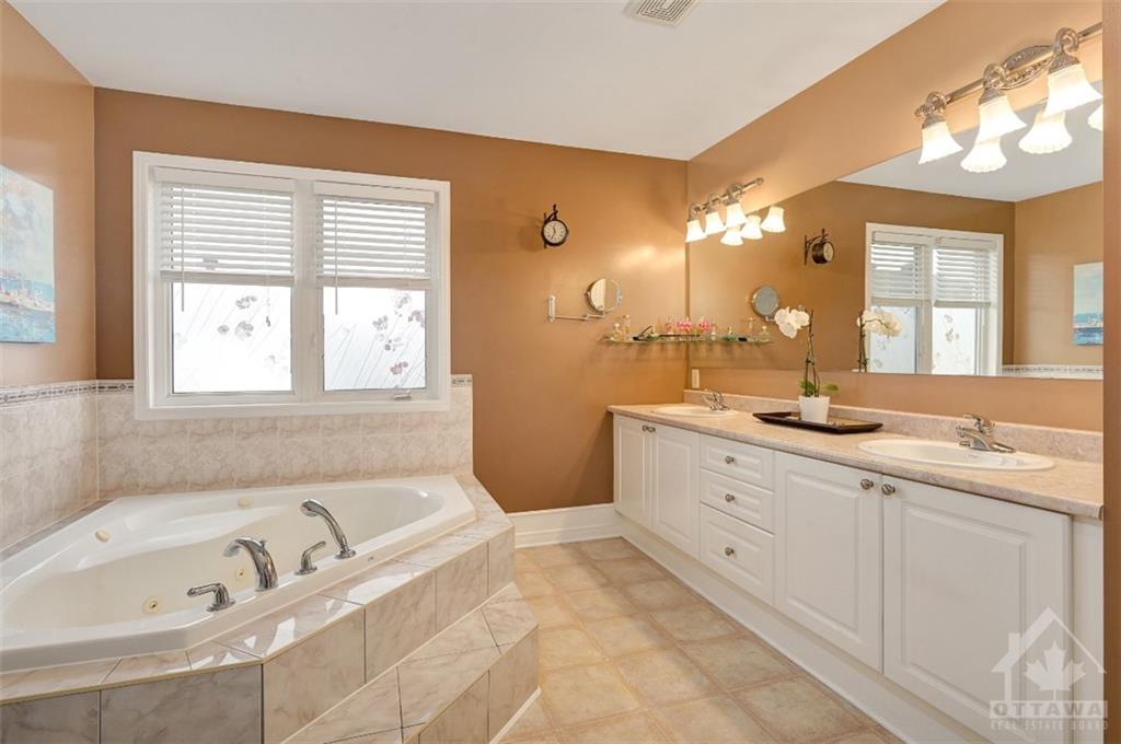 2208 CLENDENAN Crescent