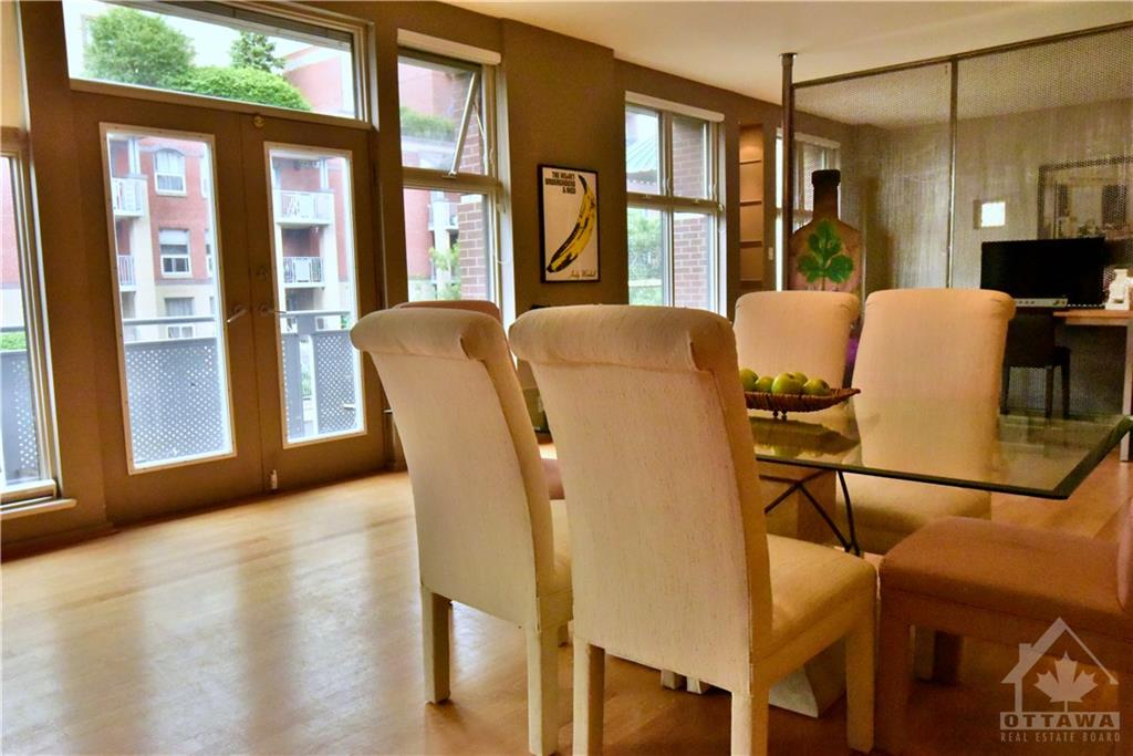 144 CLARENCE Street, #2A