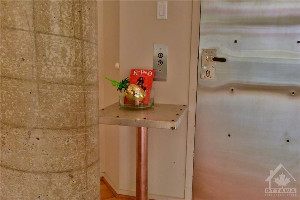 144 CLARENCE Street, #2A