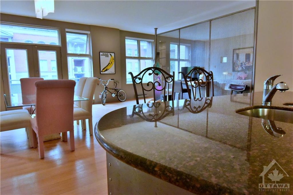 144 CLARENCE Street, #2A