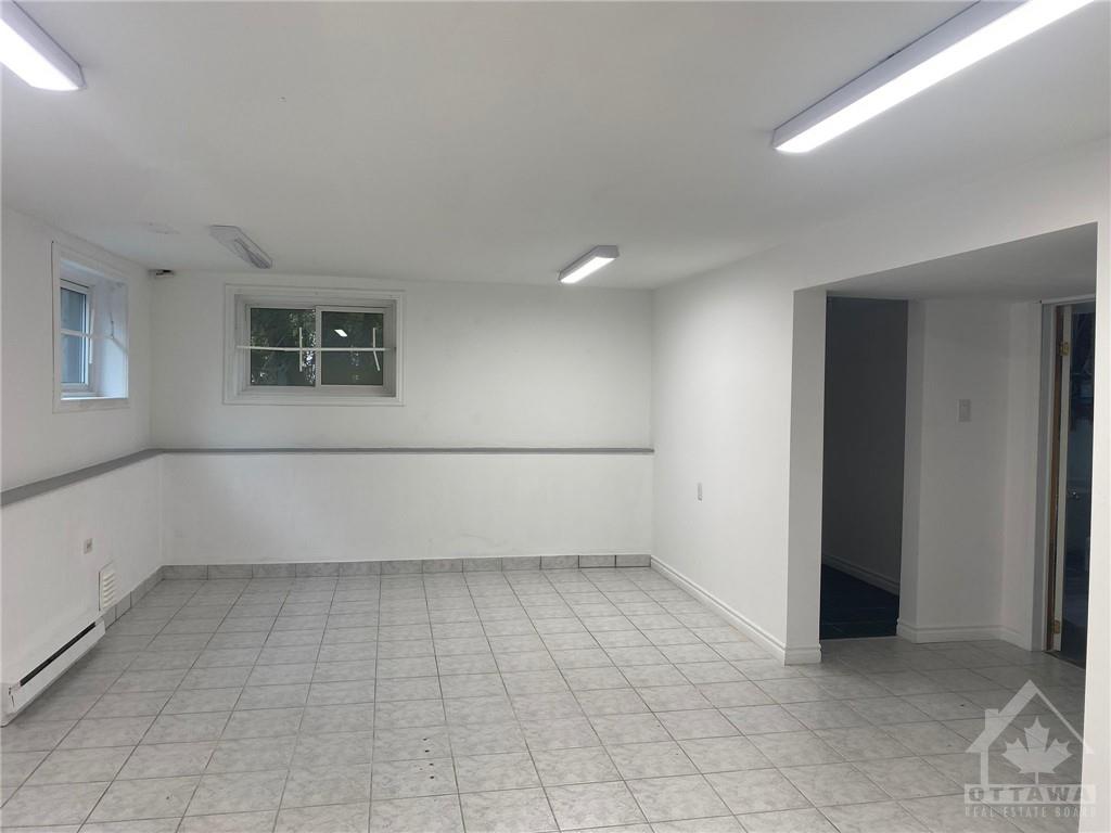 1399 ELLSWORTH Lane