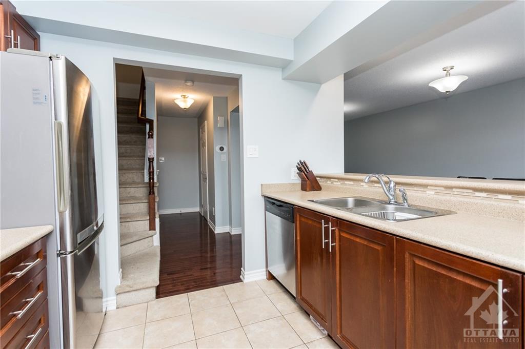 110 SUNSHINE Crescent