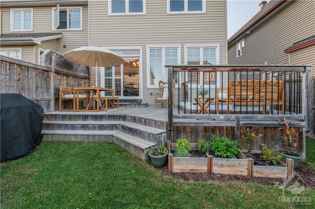 772 HAZELNUT Crescent