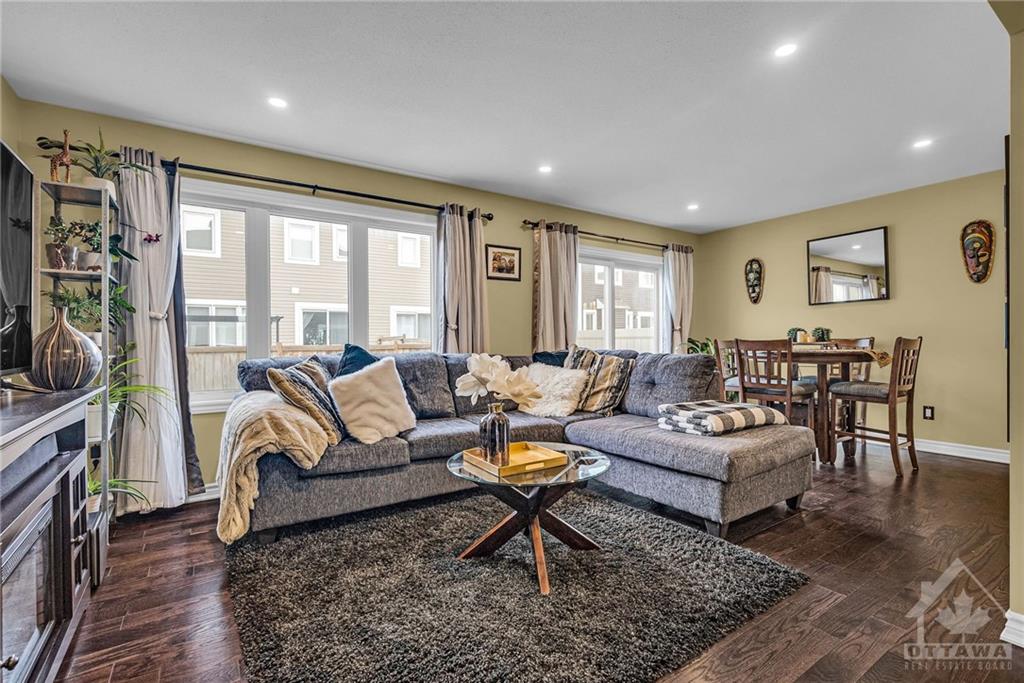 437 RIVERBOAT Heights