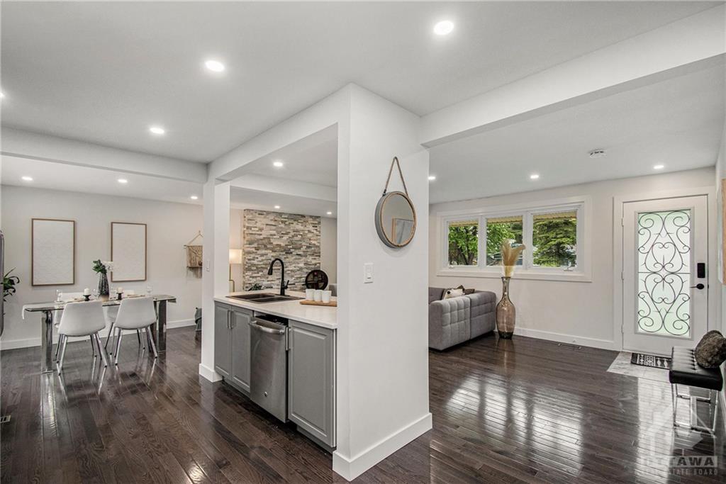 6723 CEDAR ACRES Drive