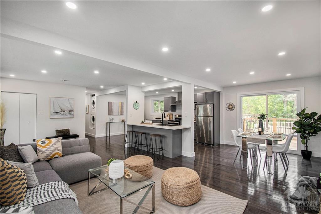 6723 CEDAR ACRES Drive
