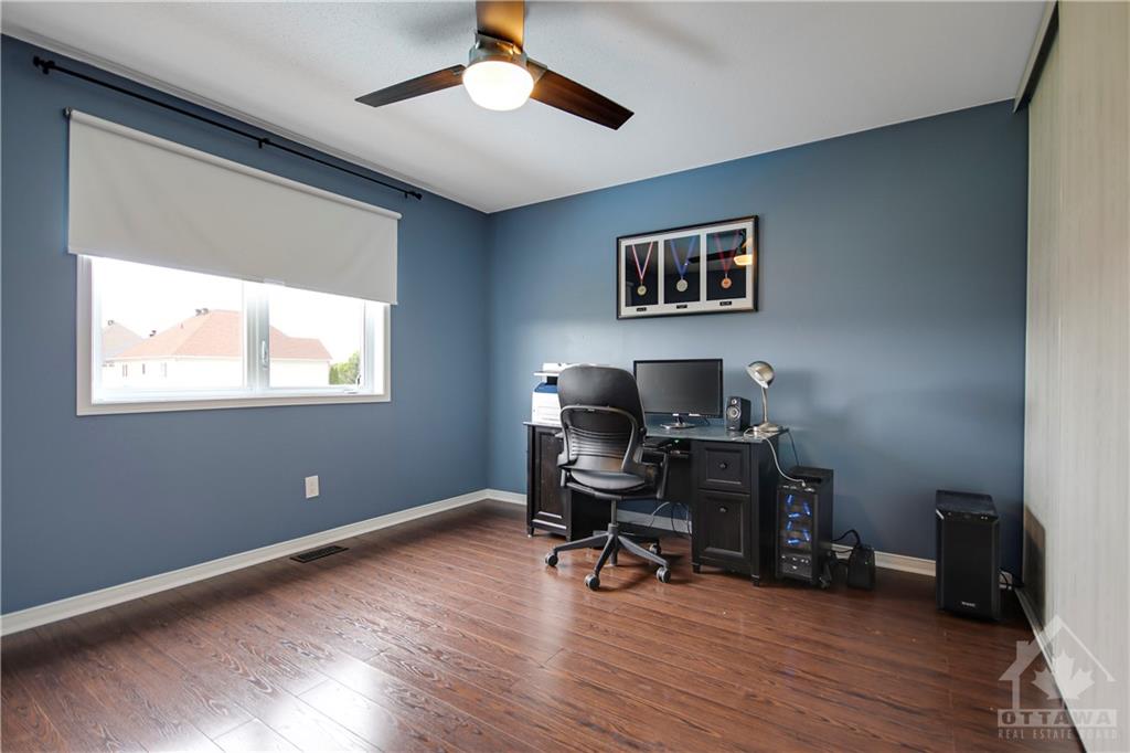 2136 VALENCEVILLE Crescent