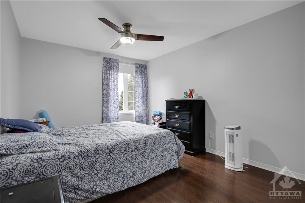 2136 VALENCEVILLE Crescent