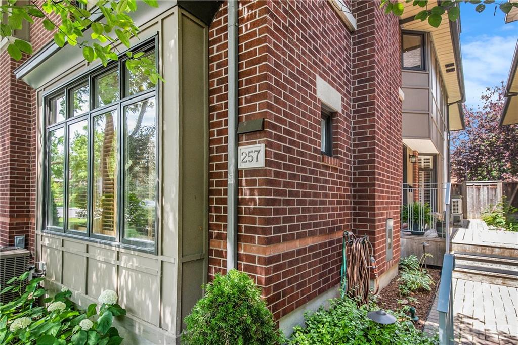 257 SECOND Avenue