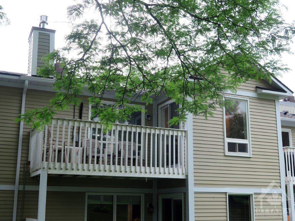 1 HARNESS Lane, #D