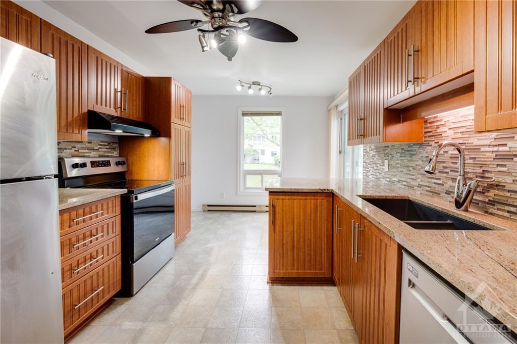 1 HARNESS Lane, #D