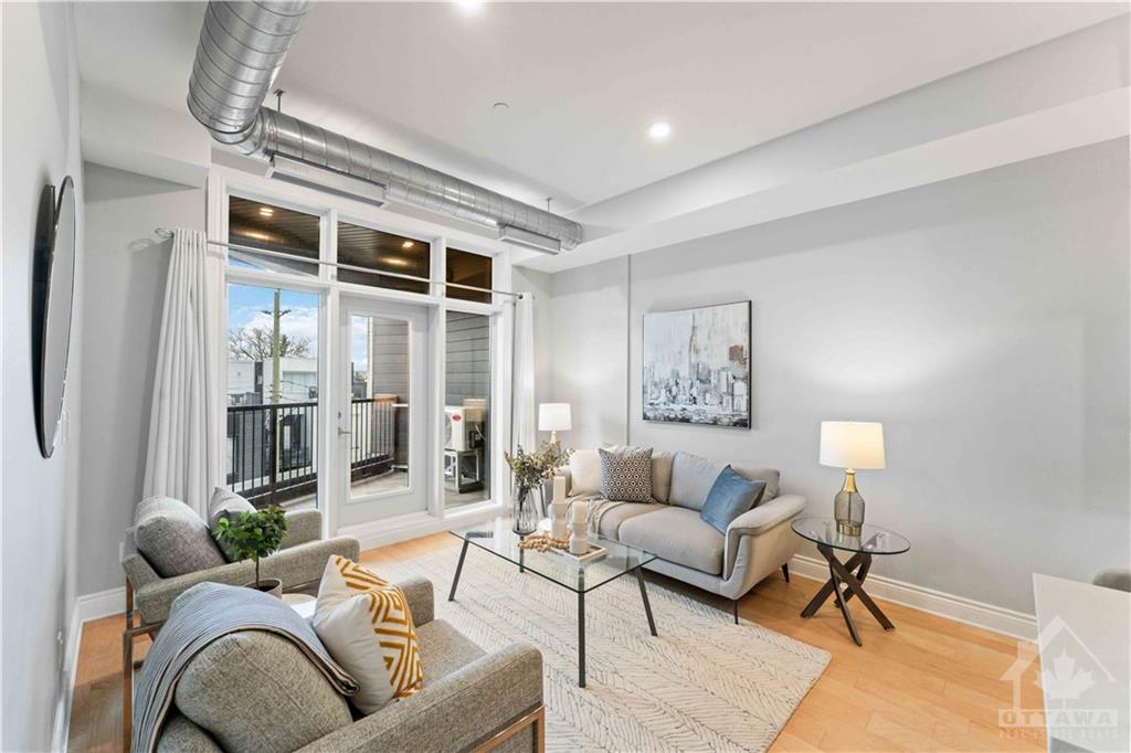 101 PINHEY Street, #302