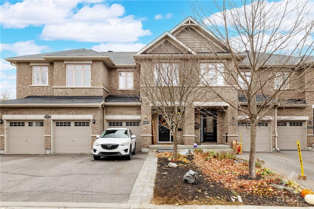 1167 TISCHART Crescent