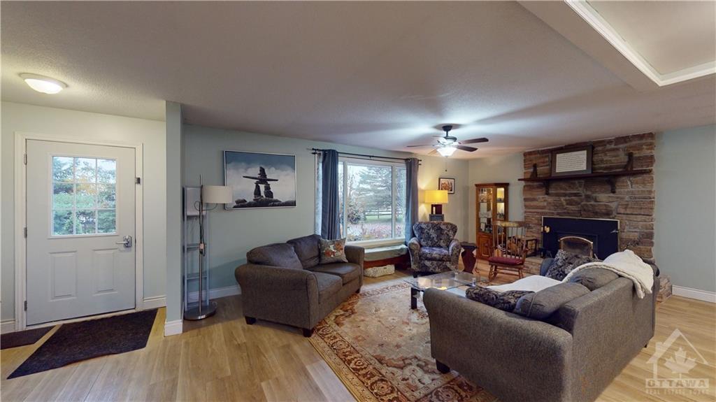 4274 COUNTY ROAD 15 Road