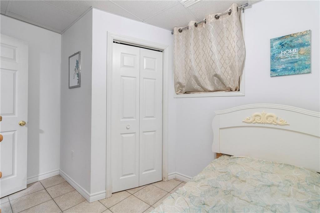 752 CEDAR PARK Lane