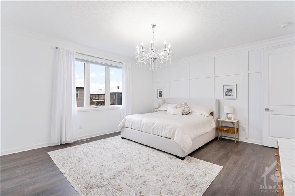 239 AQUARIUM Avenue