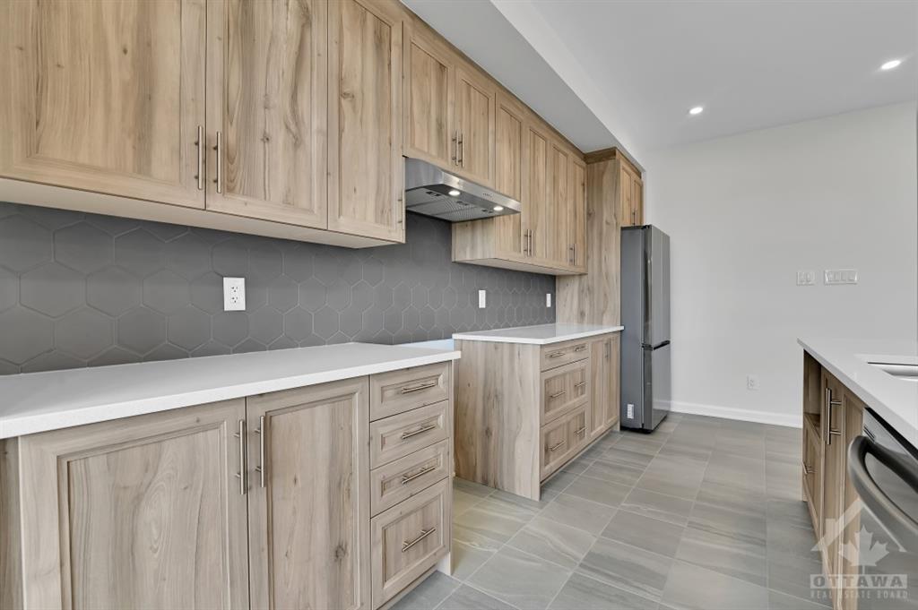 243 TULLAGHAN Heights