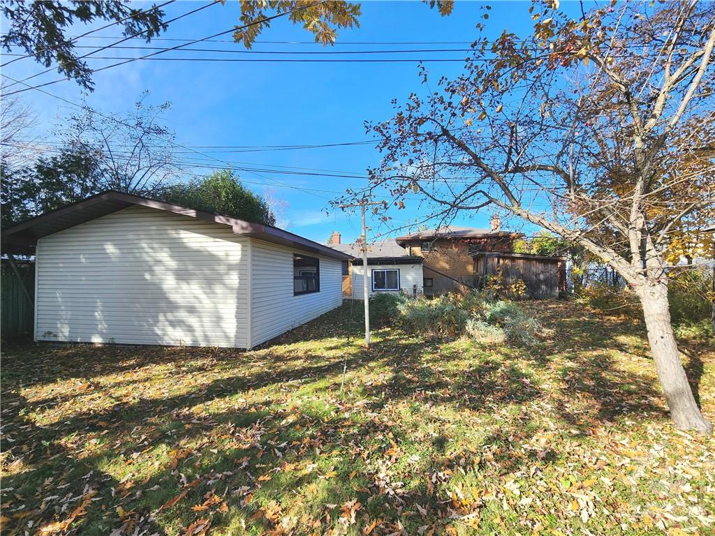 236 KENNEDY LANE West