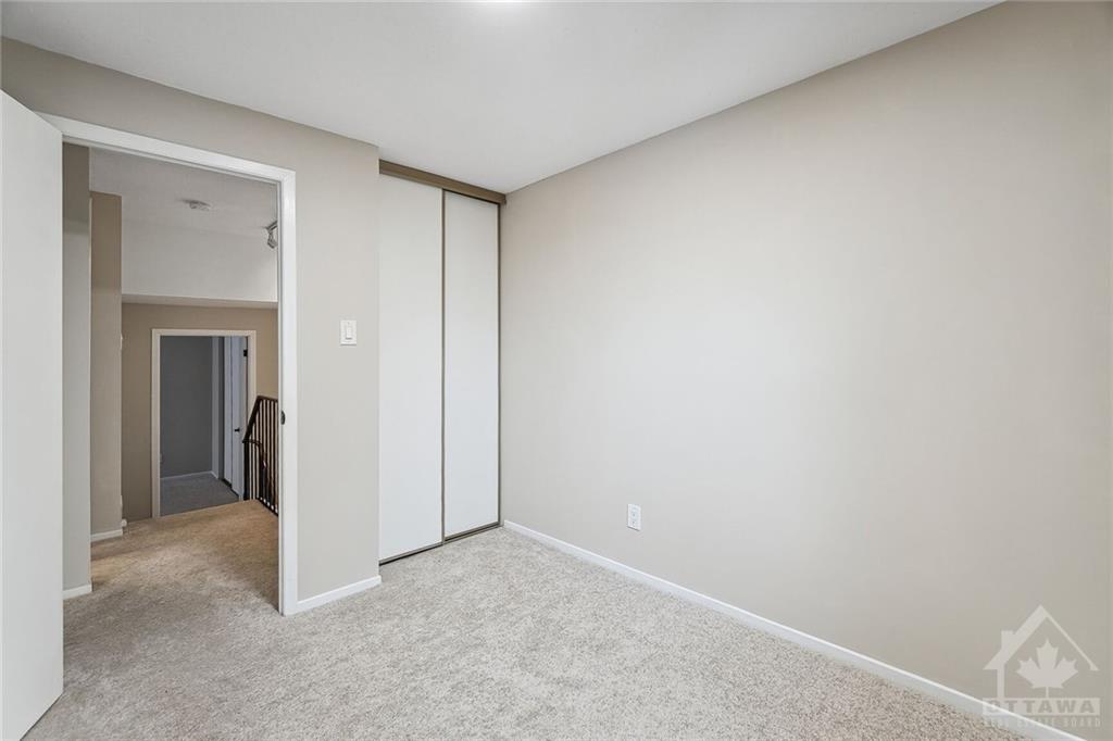 1748 LAMOUREUX Drive, #A