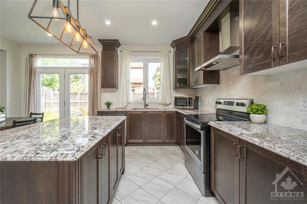 623 PARADE Drive