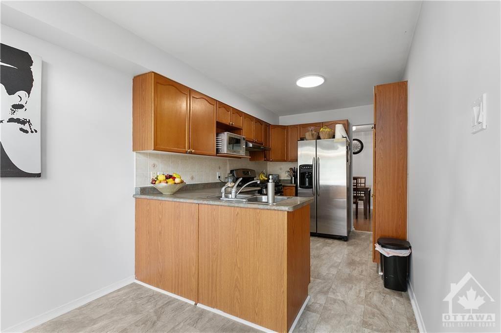 640 ABERFOYLE Circle