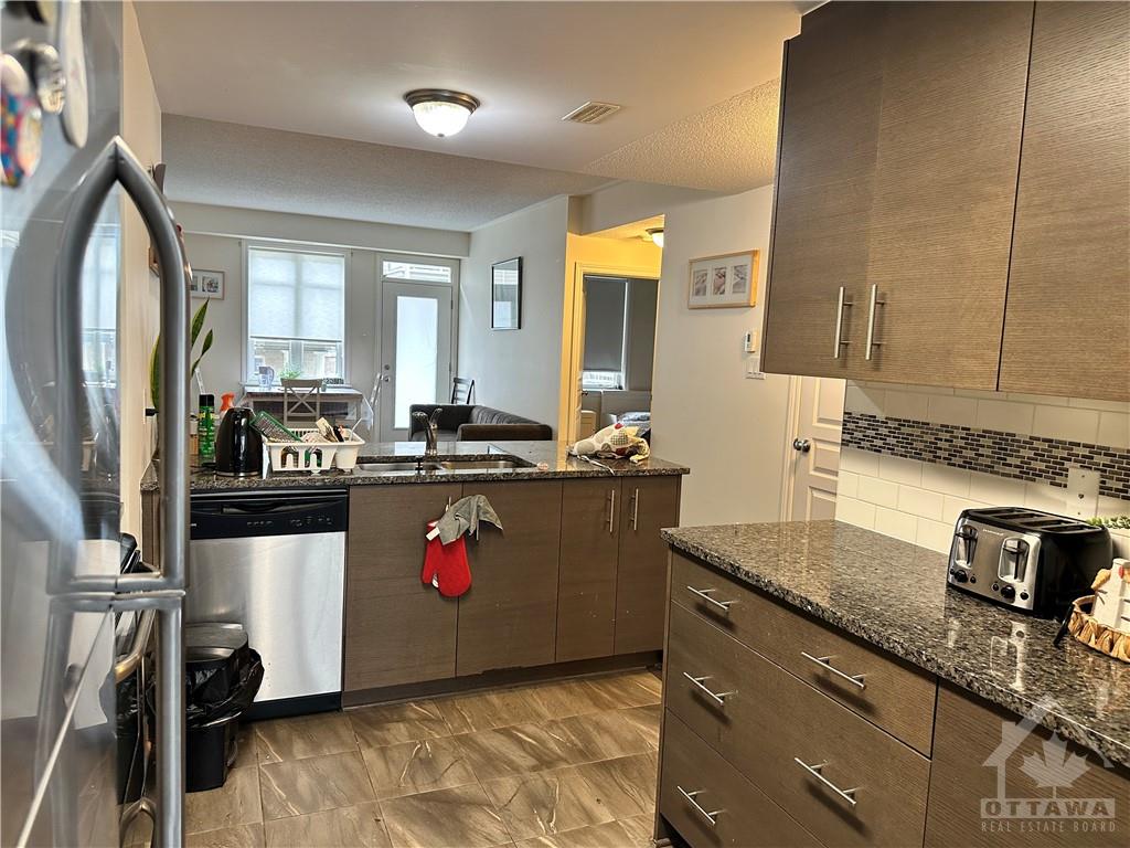 1013 BERYL Private, #D
