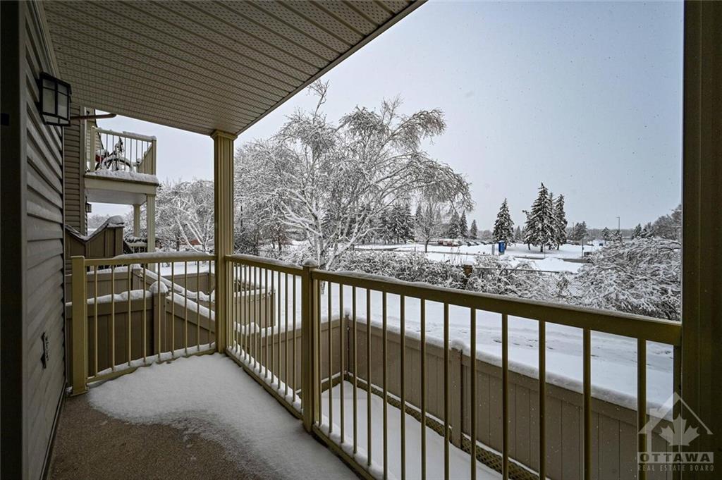 8 SWEETBRIAR Circle, #3