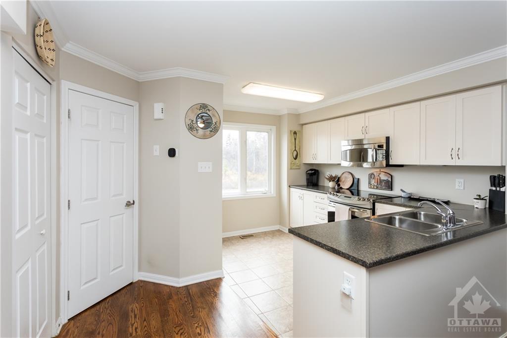 742 SANIBEL Private