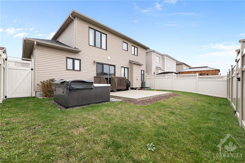 107 VALLIER Way