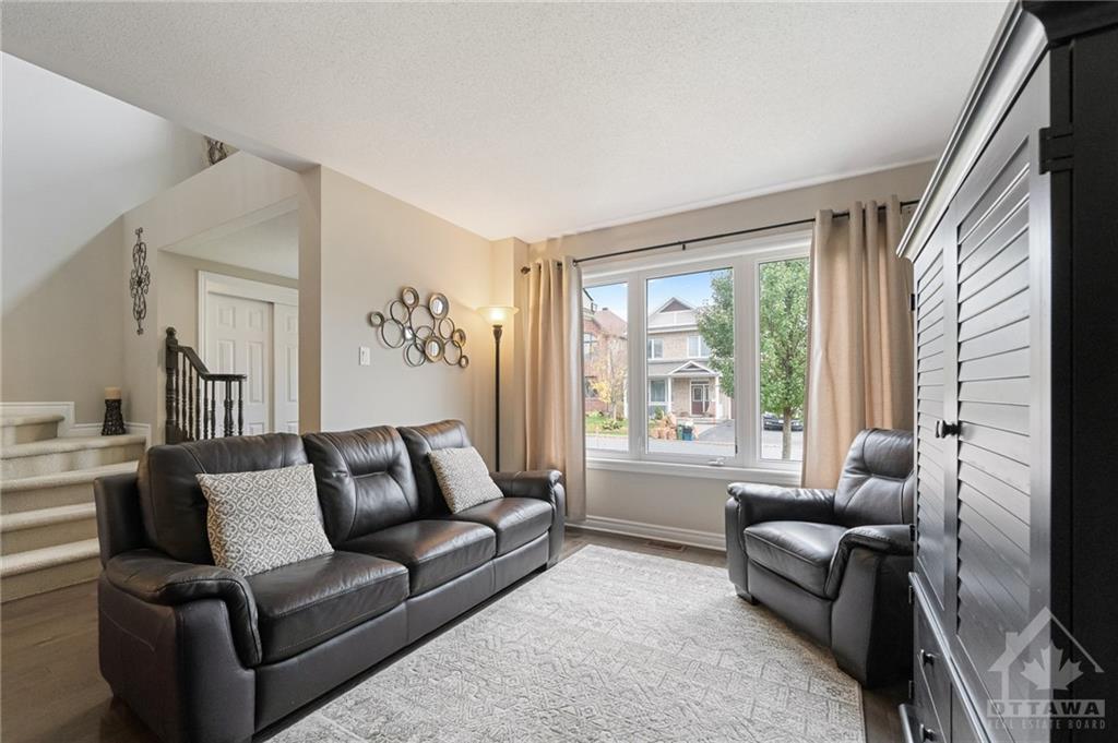 107 VALLIER Way