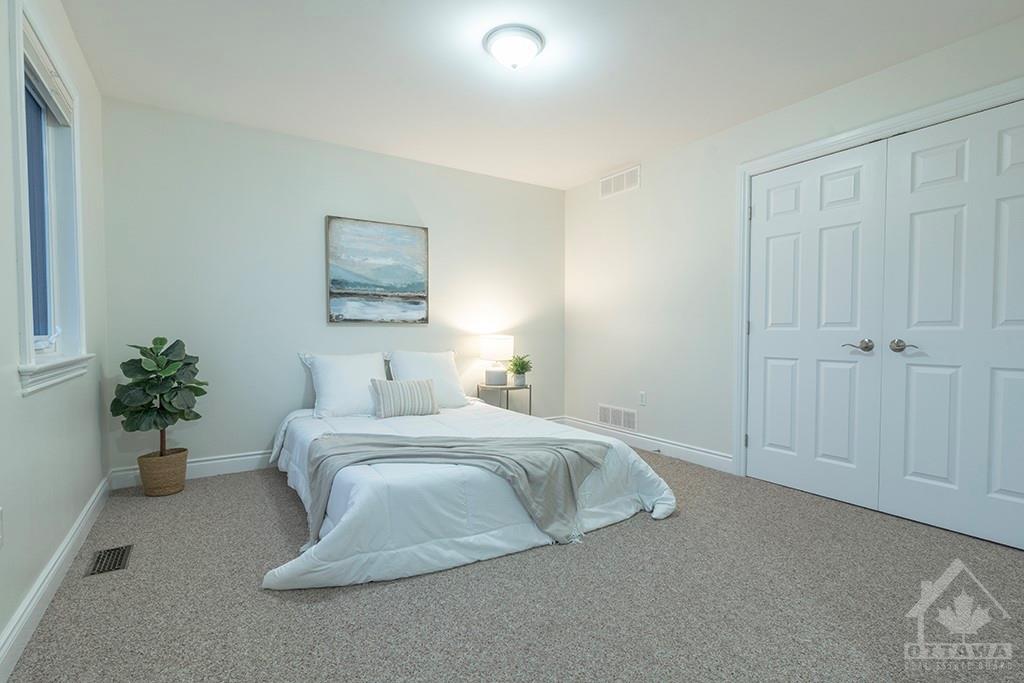 33 BALMORAL Street