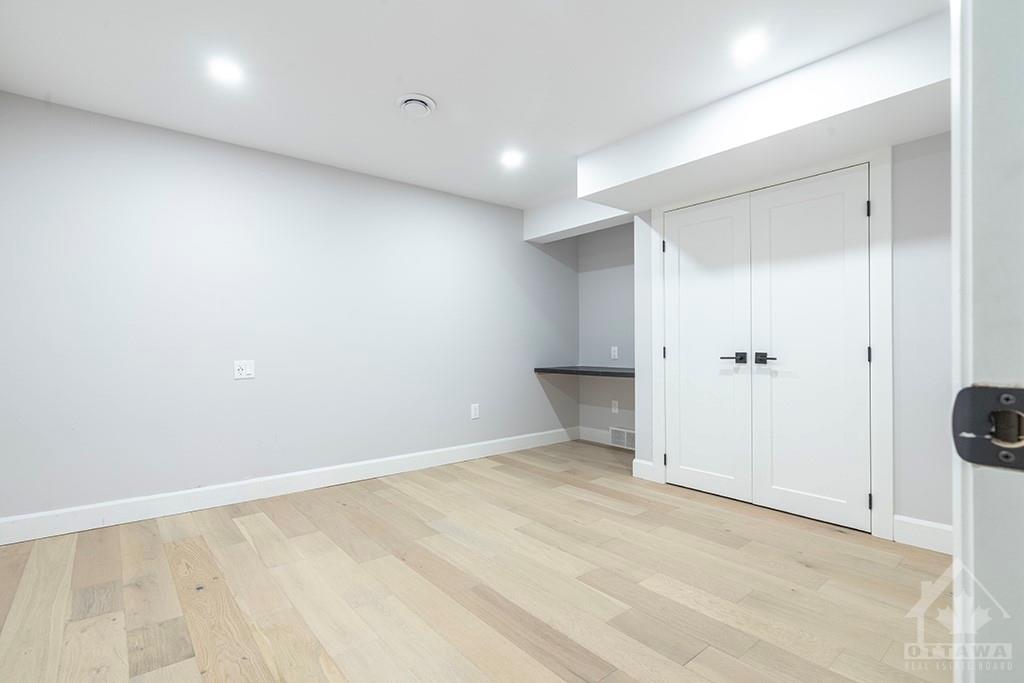 33 BALMORAL Street