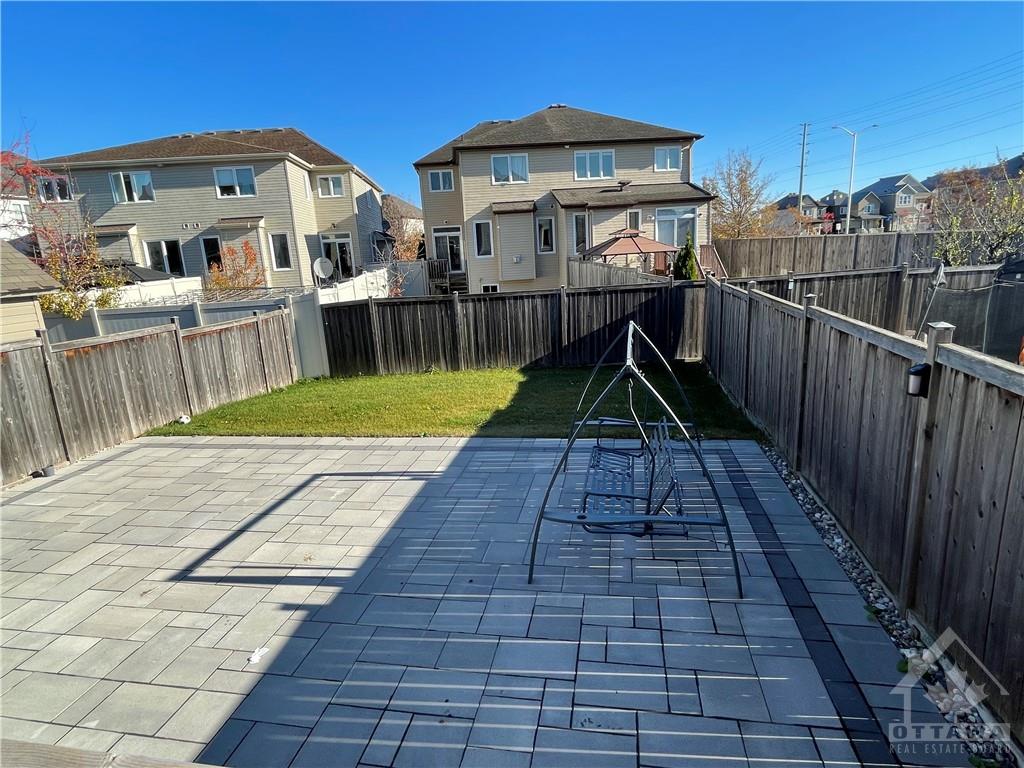 232 HARTHILL Way