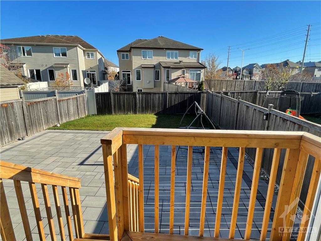 232 HARTHILL Way