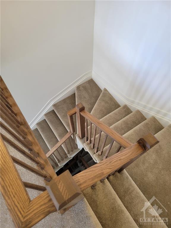 648 RATHBURN Lane