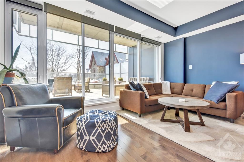 98 RICHMOND Road, #205