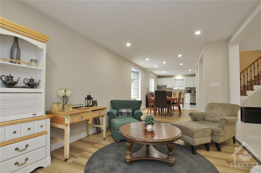 14 DEEVY Street