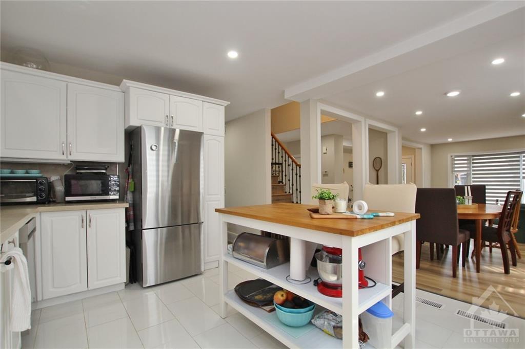 14 DEEVY Street