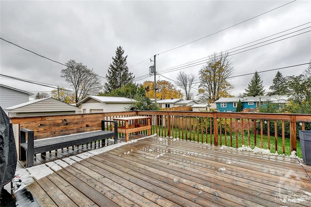 335 WARDEN Avenue