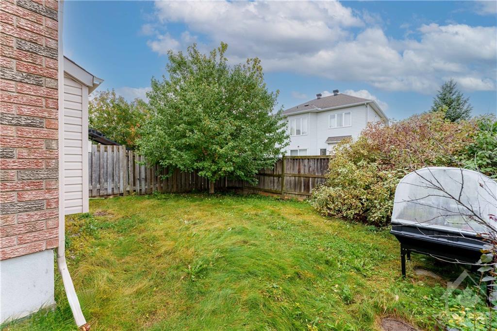 2008 MELETTE Crescent