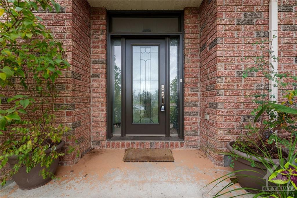 2008 MELETTE Crescent