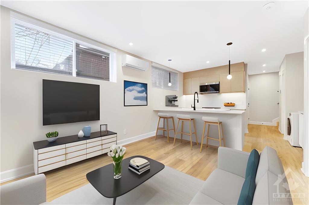 294 DUNCAIRN Avenue, #B