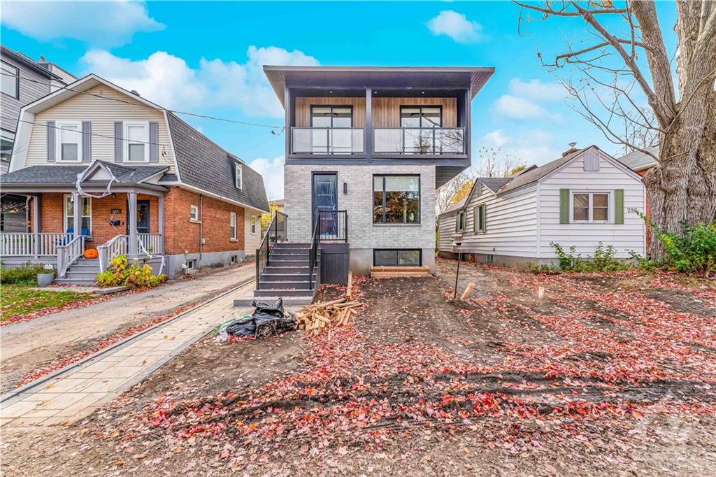 294 DUNCAIRN Avenue, #B