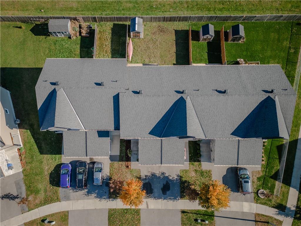 1113 CLEMENT Court