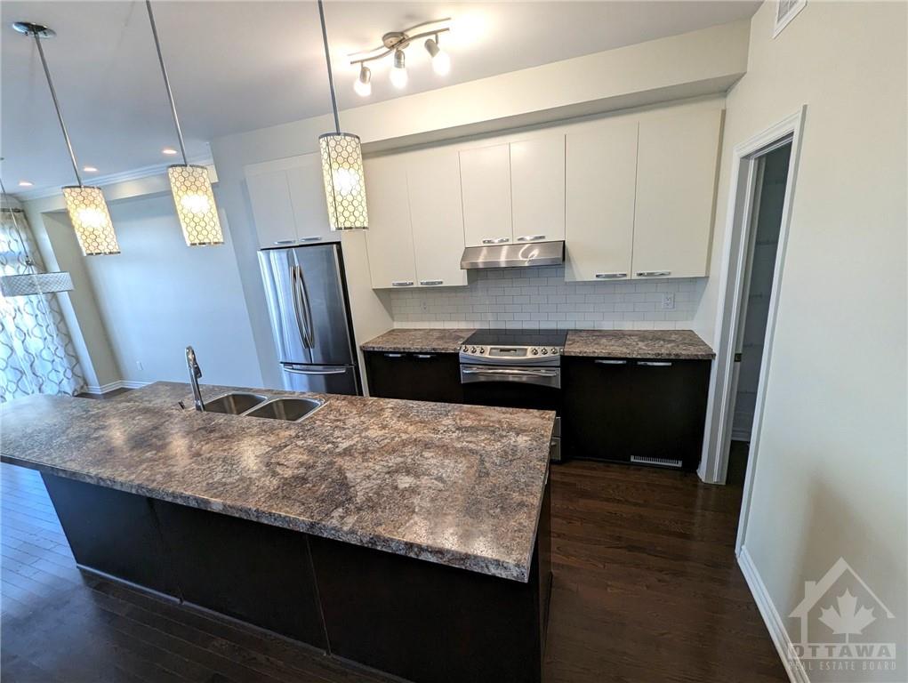 730 HAZELNUT Crescent