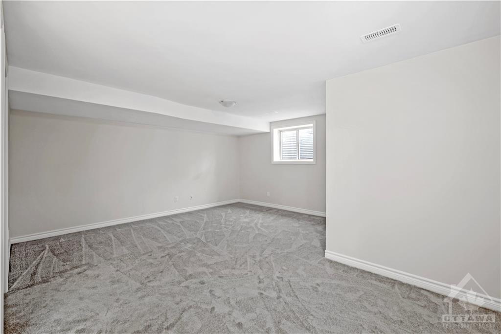 1010 KIJIK Crescent