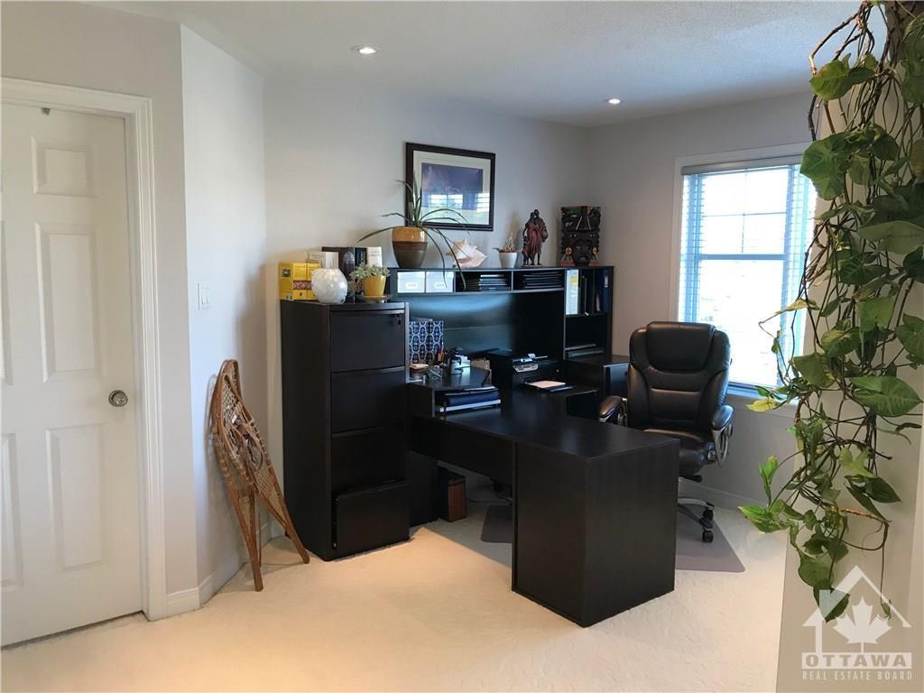 501 DEVONWOOD Circle