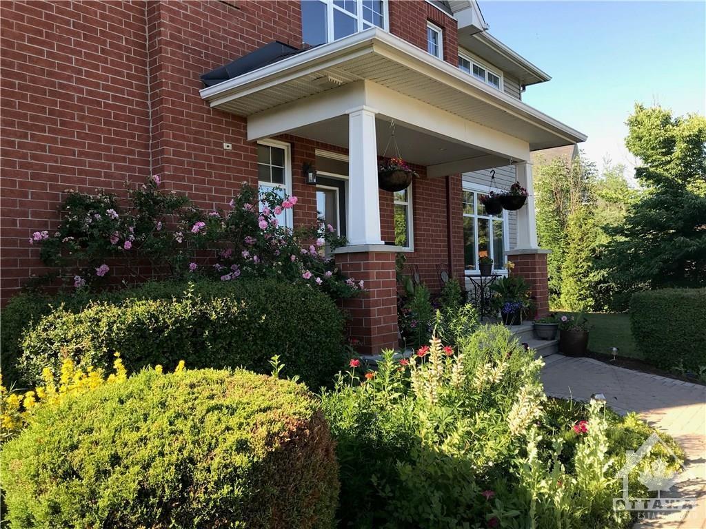 501 DEVONWOOD Circle